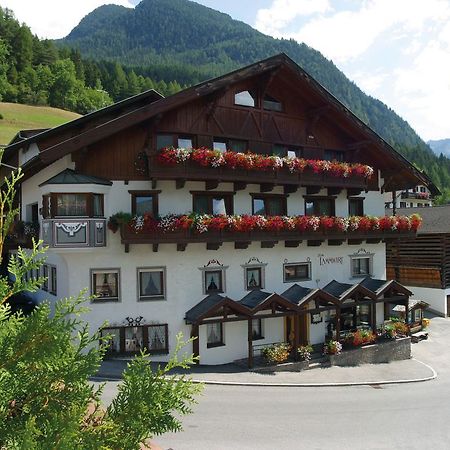 Hotel Lammwirt Jerzens Exterior photo